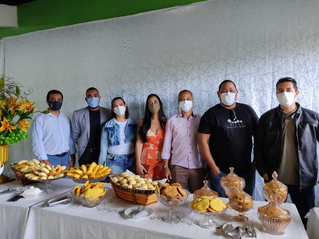 Camacã: Secretaria da Educação reinaugura a padaria e homenageia Ângela Castro